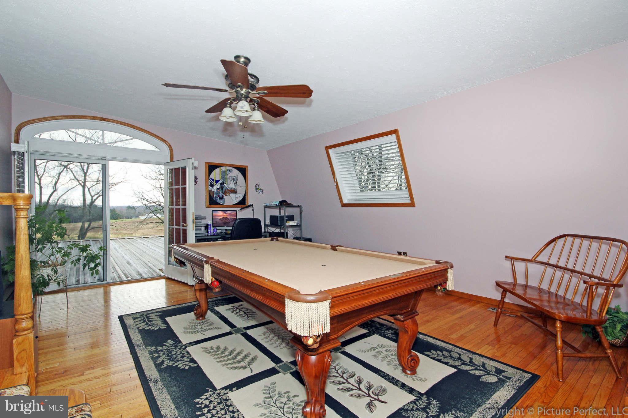 2221 Trevanion Road Taneytown, MD 21787 - Photo 25 of 29 Great Room