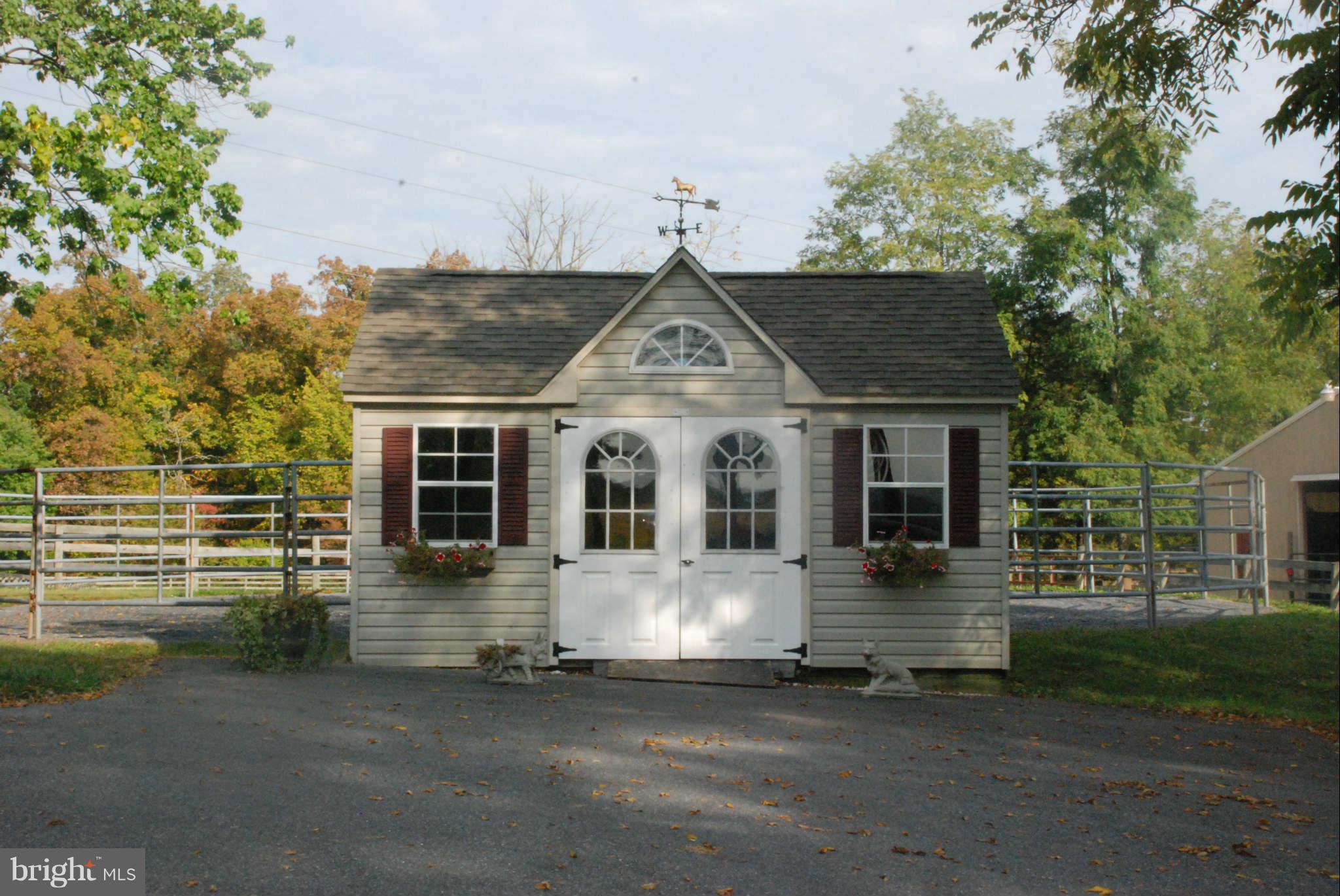 2221 Trevanion Road Taneytown, MD 21787 - Photo 8 of 29 Shed