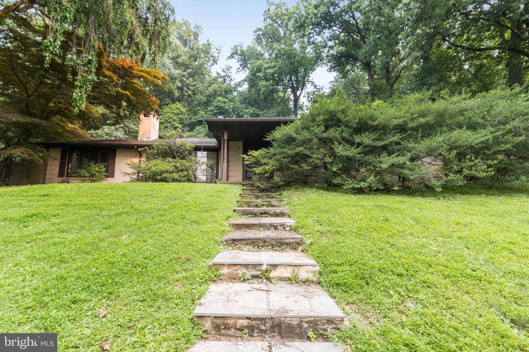 1726 Old Welsh Road Huntingdon Valley, PA 19006 - Photo 2 of 45