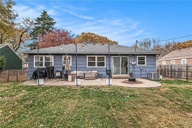 $325,000 | 5105 Woodson Road, Mission, KS 66202