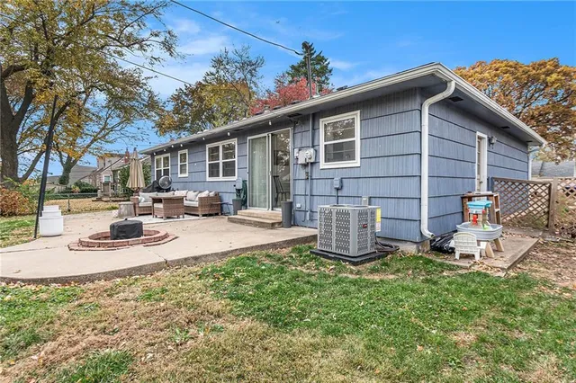 $325,000 | 5105 Woodson Road, Mission, KS 66202