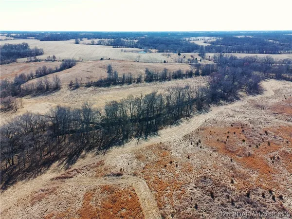 $960,000 | 15835 Argo Road, Linneus, MO 64653