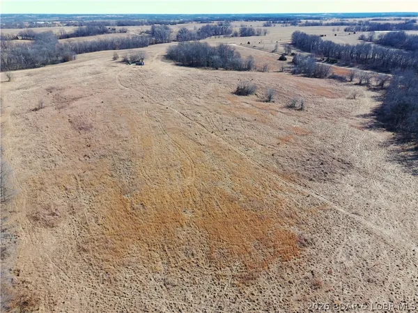 $960,000 | 15835 Argo Road, Linneus, MO 64653