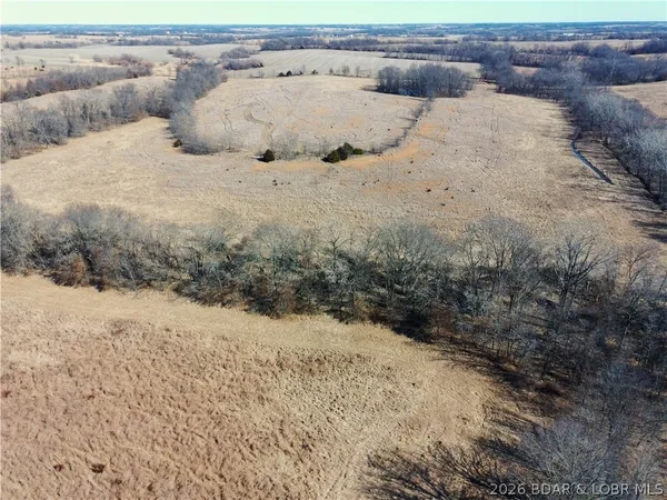 $960,000 | 15835 Argo Road, Linneus, MO 64653