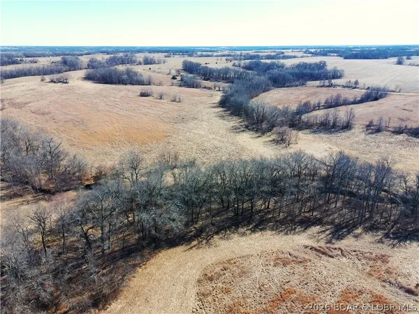 $960,000 | 15835 Argo Road, Linneus, MO 64653