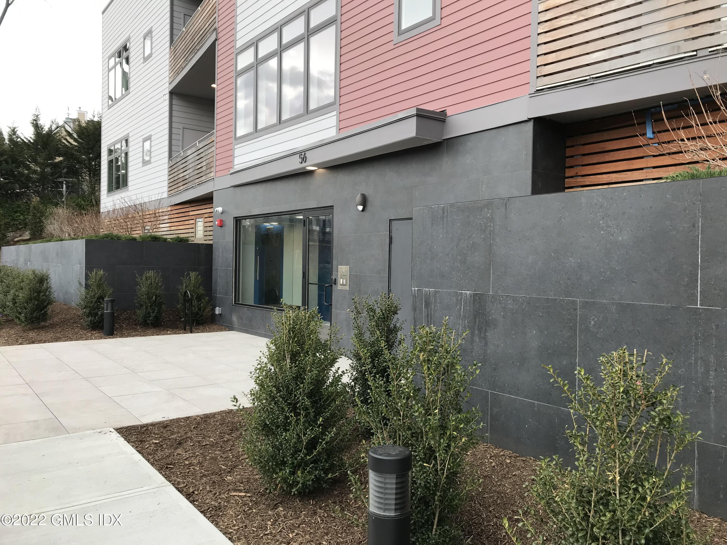 56 Old Field Point Road, Unit 1 Greenwich, CT 06830 - Photo 4 of 30