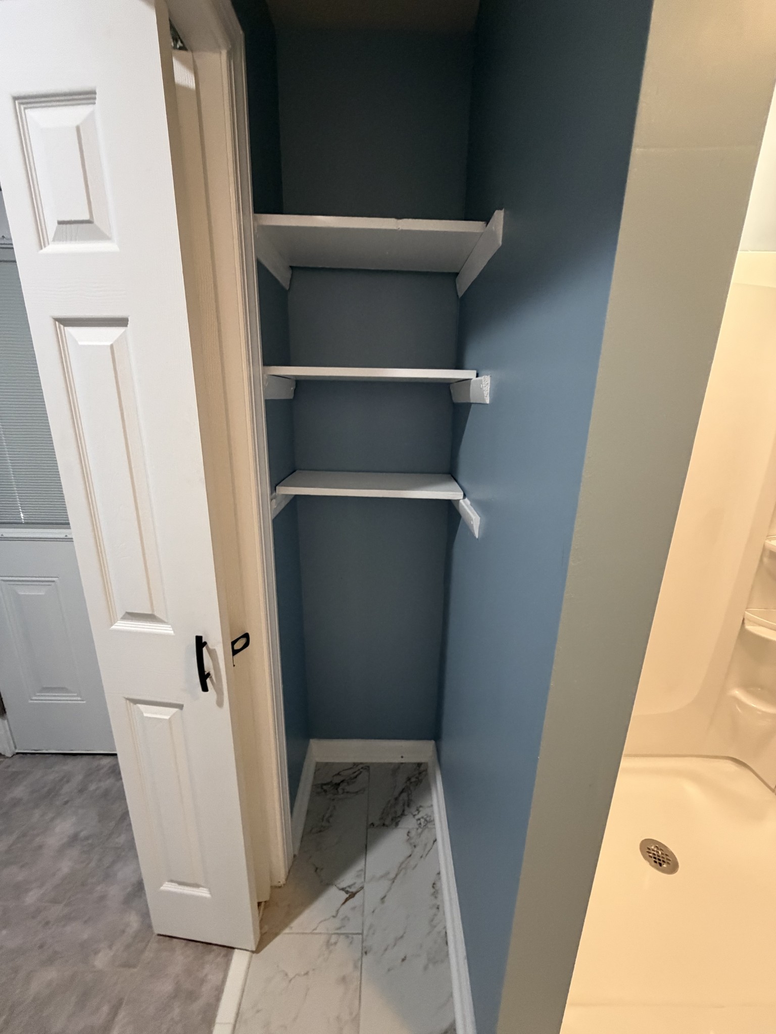 4973 Awalt Road Tullahoma, TN 37388 - Photo 14 of 40 a view of closet