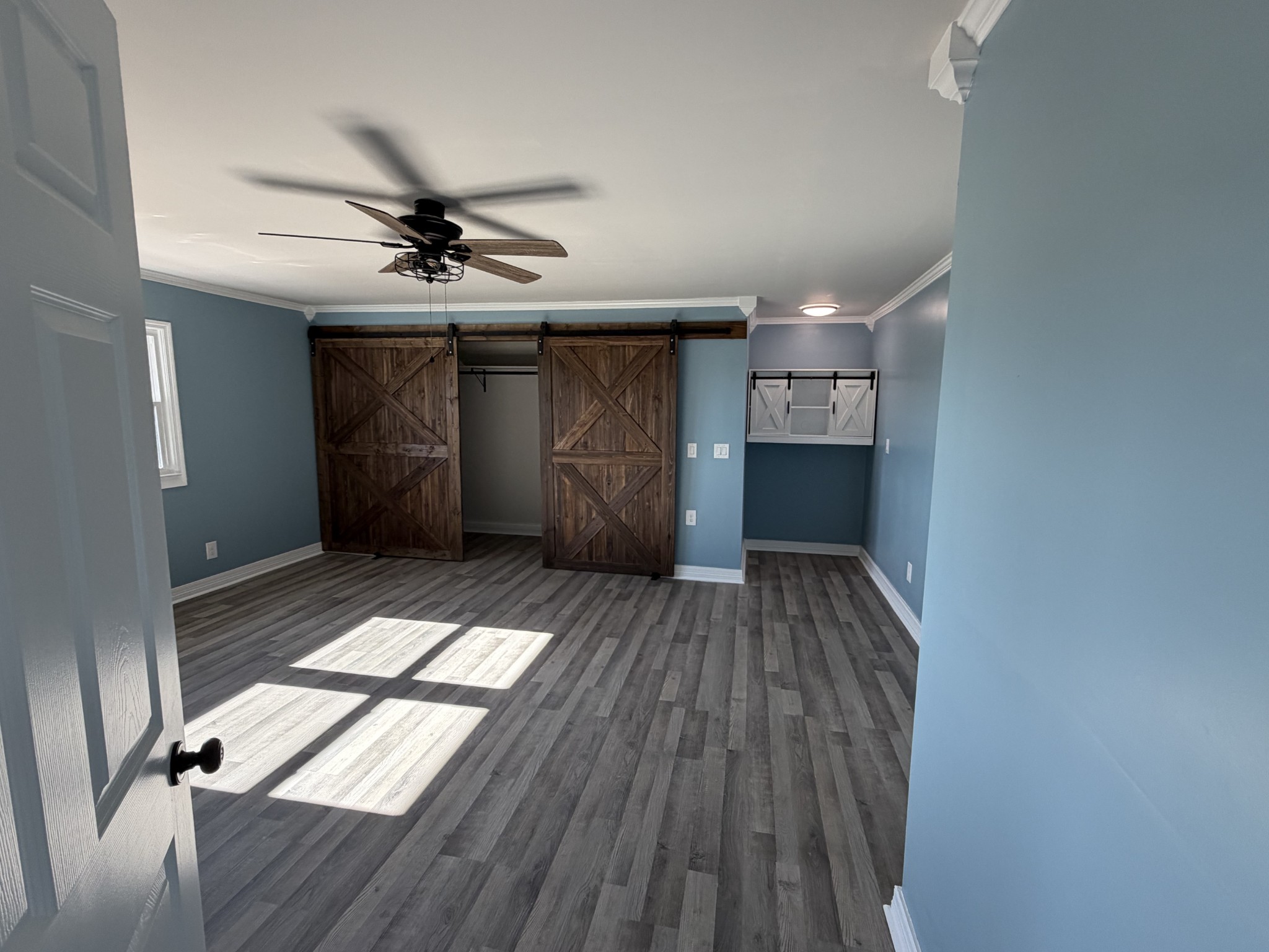 4973 Awalt Road Tullahoma, TN 37388 - Photo 8 of 40 a view of entryway with wooden floor