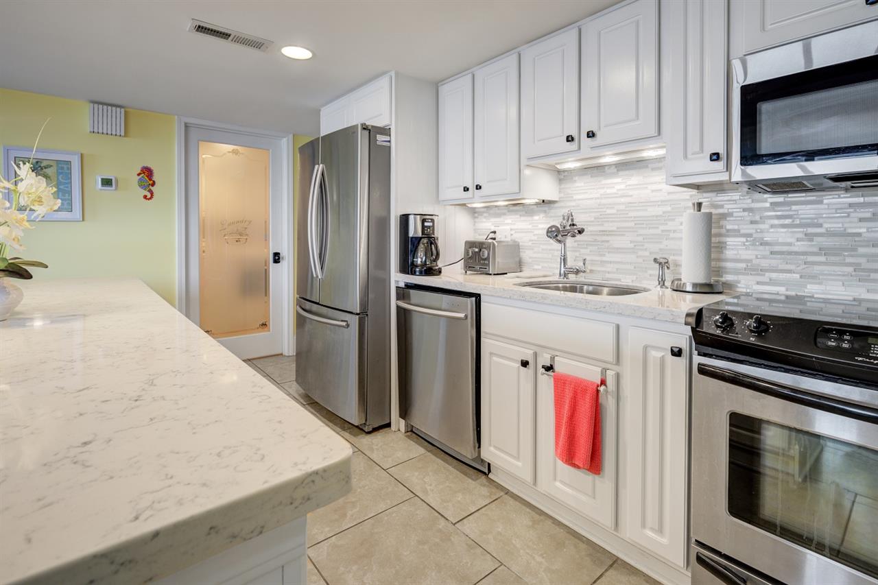 5513 North Ocean Boulevard, Unit 5N Myrtle Beach, SC 29577 - Photo 4 of 40