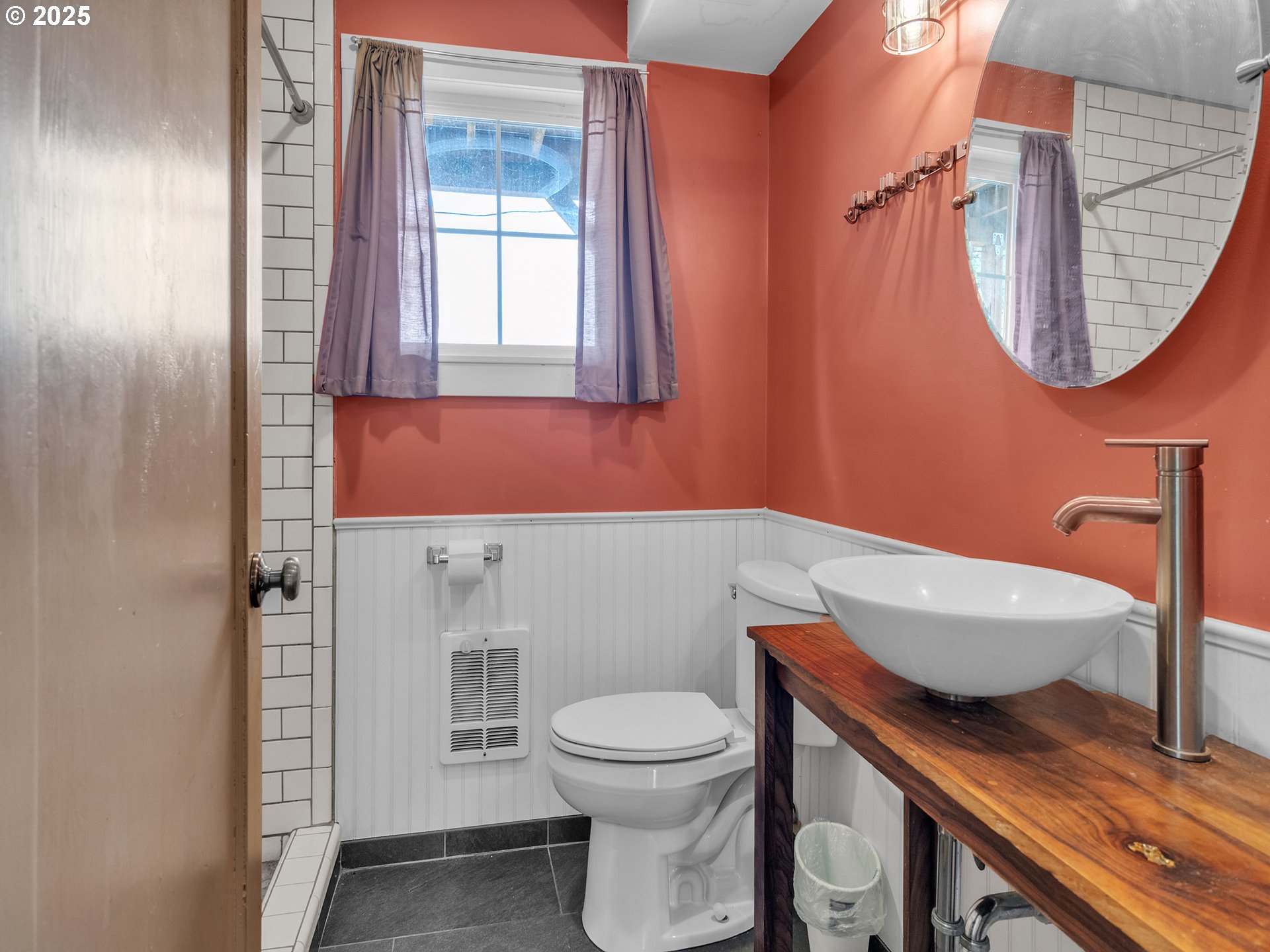 38280 Southwest Fort Hill Road Willamina, OR 97396 - Photo 26 of 31 a bathroom with a toilet a sink and mirror