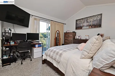 $680,000 | 25105 Vista Greens Court, Hayward, CA 94541