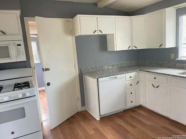 $1,495 | 742 Olney Drive, San Antonio, TX 78209