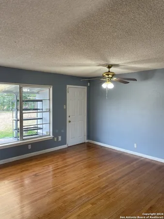 $1,495 | 742 Olney Drive, San Antonio, TX 78209