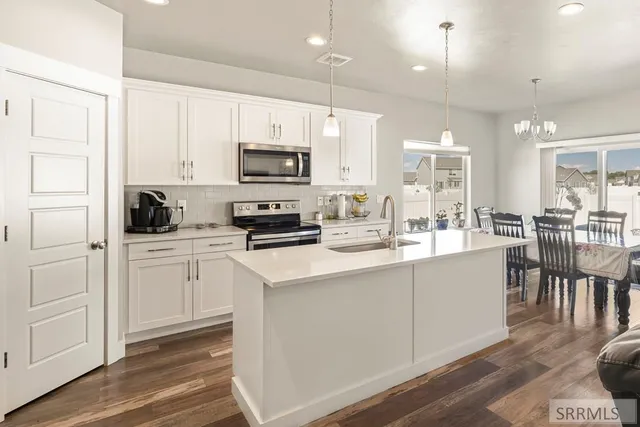 $494,900 | 408 North Curlew Drive, Ammon, ID 83401