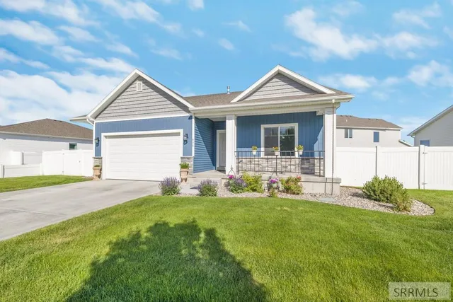 $494,900 | 408 North Curlew Drive, Ammon, ID 83401