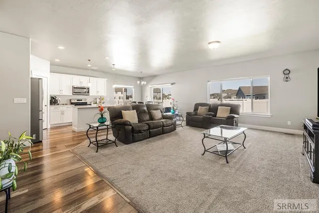 $494,900 | 408 North Curlew Drive, Ammon, ID 83401