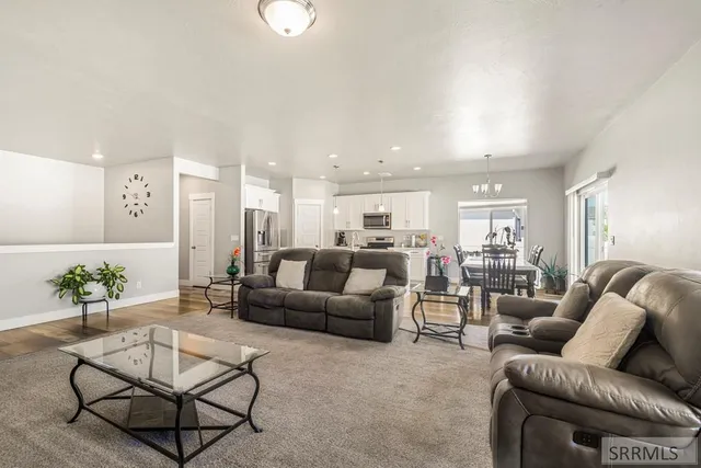 $494,900 | 408 North Curlew Drive, Ammon, ID 83401