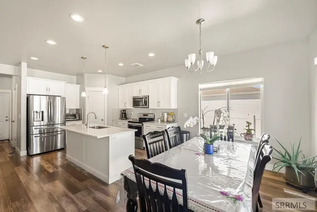 $494,900 | 408 North Curlew Drive, Ammon, ID 83401