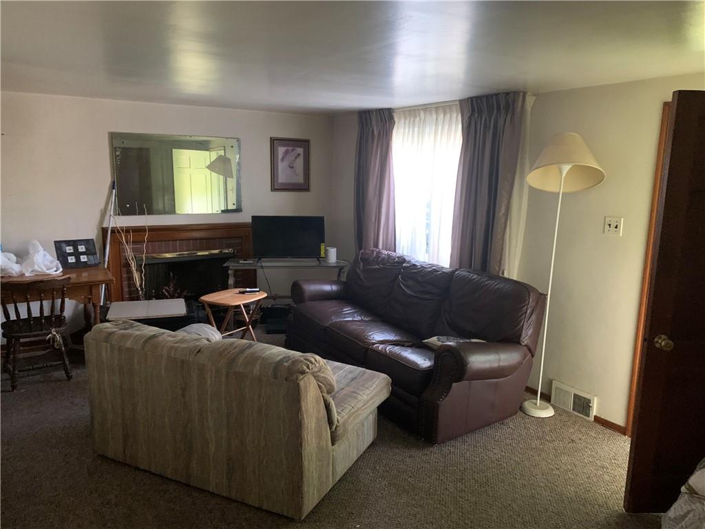 5108 Grove Road Pittsburgh, PA 15236 - Photo 3 of 5 Gallery Image 3