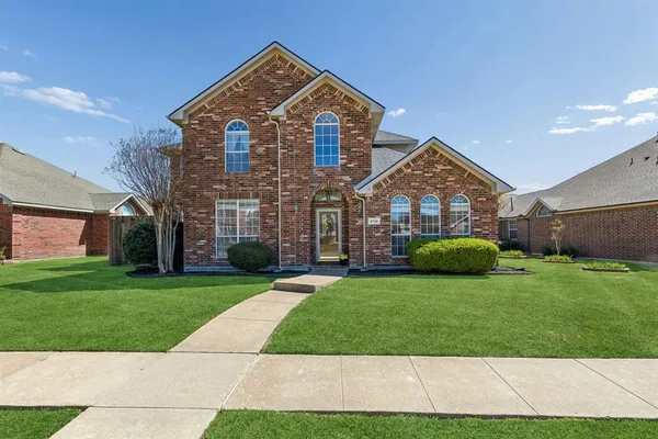 $520,000 | 2710 Winterberry Drive, Rowlett, TX 75089