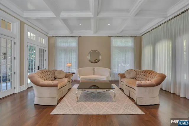 $3,199,000 | 21 Birchwood Road, Old Tappan, NJ 07675