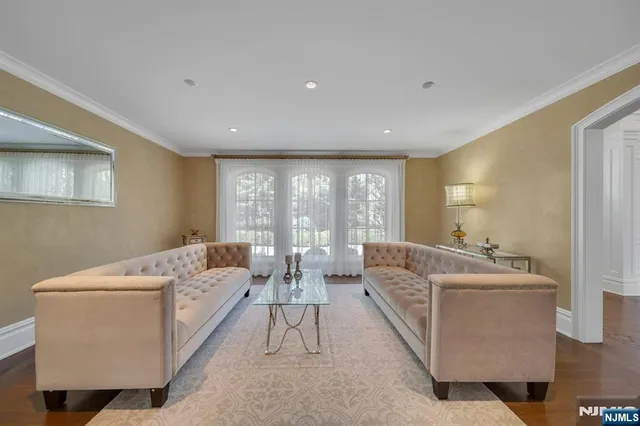 $3,199,000 | 21 Birchwood Road, Old Tappan, NJ 07675