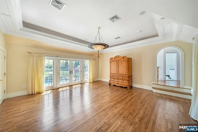 $3,199,000 | 21 Birchwood Road, Old Tappan, NJ 07675