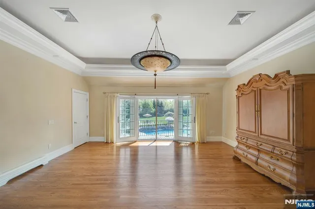 $3,199,000 | 21 Birchwood Road, Old Tappan, NJ 07675