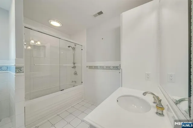 $3,199,000 | 21 Birchwood Road, Old Tappan, NJ 07675