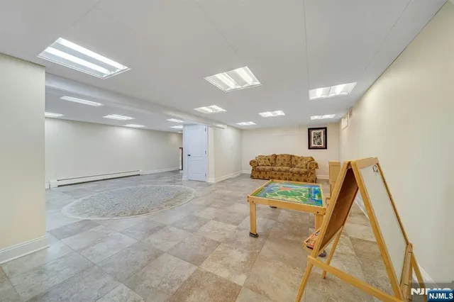 $3,199,000 | 21 Birchwood Road, Old Tappan, NJ 07675