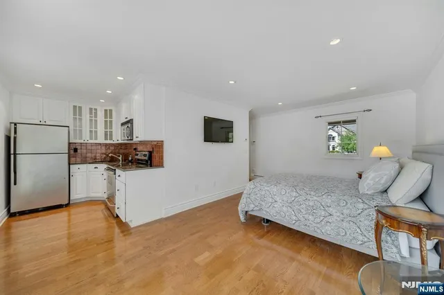 $3,199,000 | 21 Birchwood Road, Old Tappan, NJ 07675