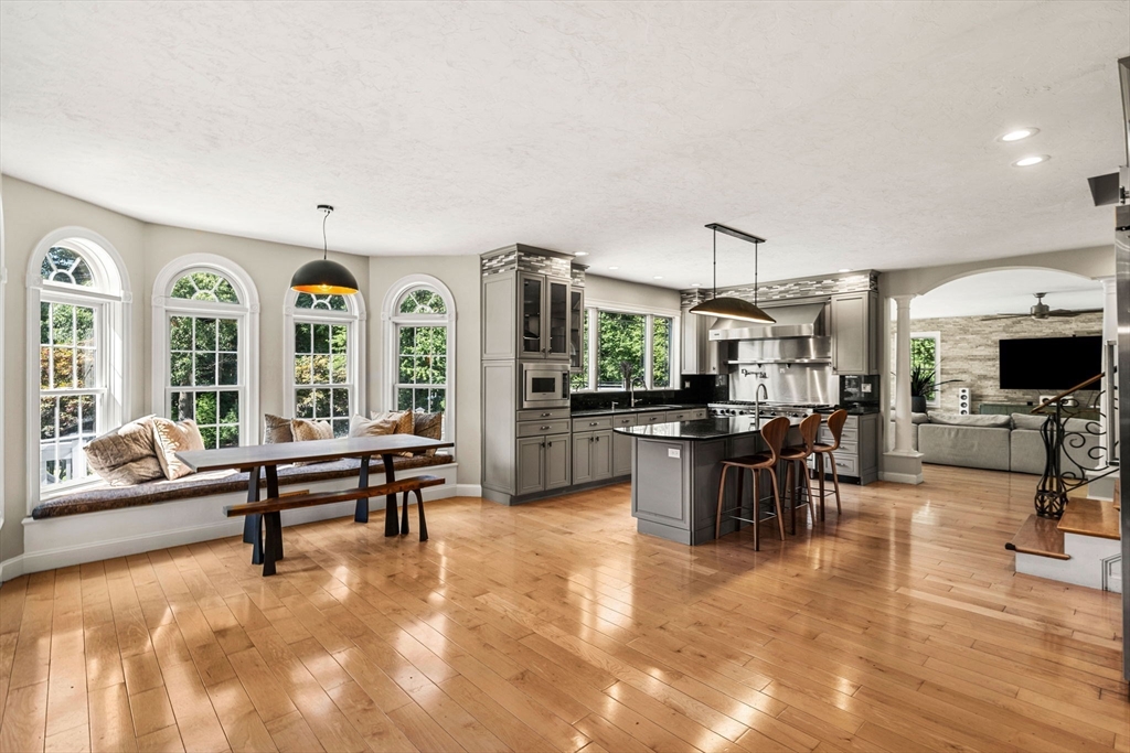 9 Grandview Road North Reading, MA 01864 - Photo 8 of 42 Gallery Image 8