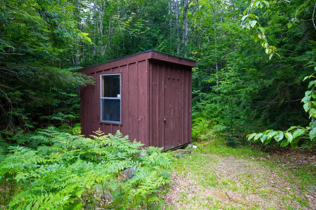 $69,500 | 22-24 Camp Lane, Lowell, ME 04493