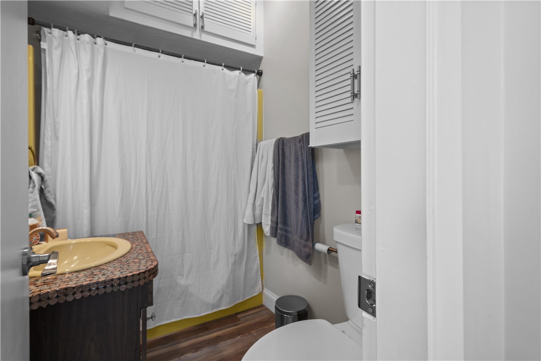 129 Academy Avenue Providence, RI 02908 - Photo 29 of 49