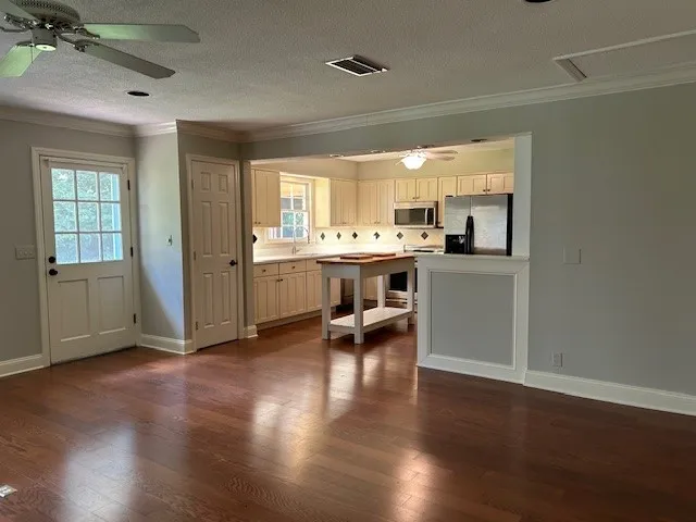 $2,900 | 301 Rivera Drive, St. Simons Island, GA 31522