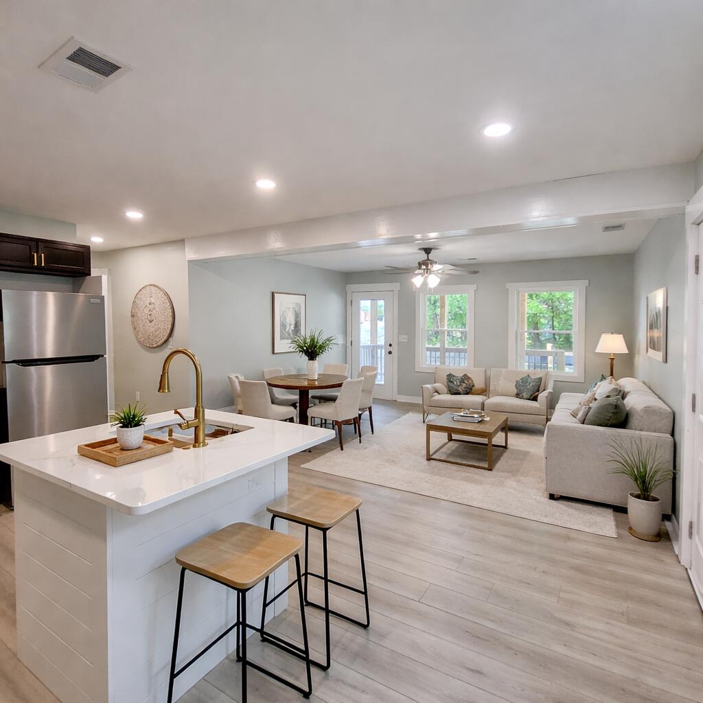 202 East Huggins Street Manning, SC 29102 - Photo 6 of 21 ChatGPT Image Feb 14, 2026, 04_47_47 PM