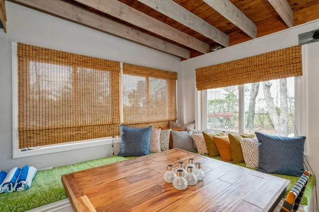 $1,725,000 | 14 East Landing, Hampton Bays, NY 11946