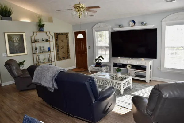 $450,000 | 3554 Jordanville Road, Galivants Ferry, SC 29544