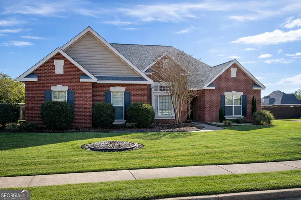$370,000 | 104 Flora Circle, Warner Robins, GA 31088