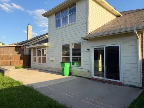 $370,000 | 1609 Kittyhawk Drive, Little Elm, TX 75068