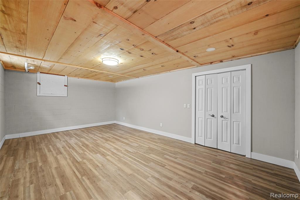 7576 West Birch Road Roscommon, MI 48653 - Photo 42 of 57
