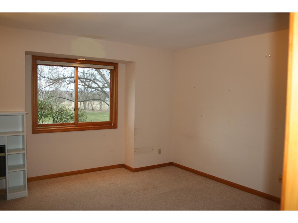 170 Meadowrun Road, Unit 170 Williston, VT 05495 - Photo 19 of 32 Gallery Image 19