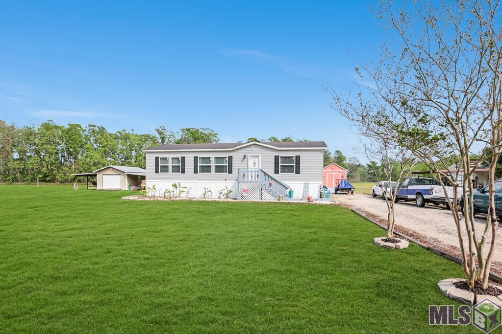 11428 Pipeline Road Gonzales, LA 70737 - Photo 16 of 28 Gallery Image 16
