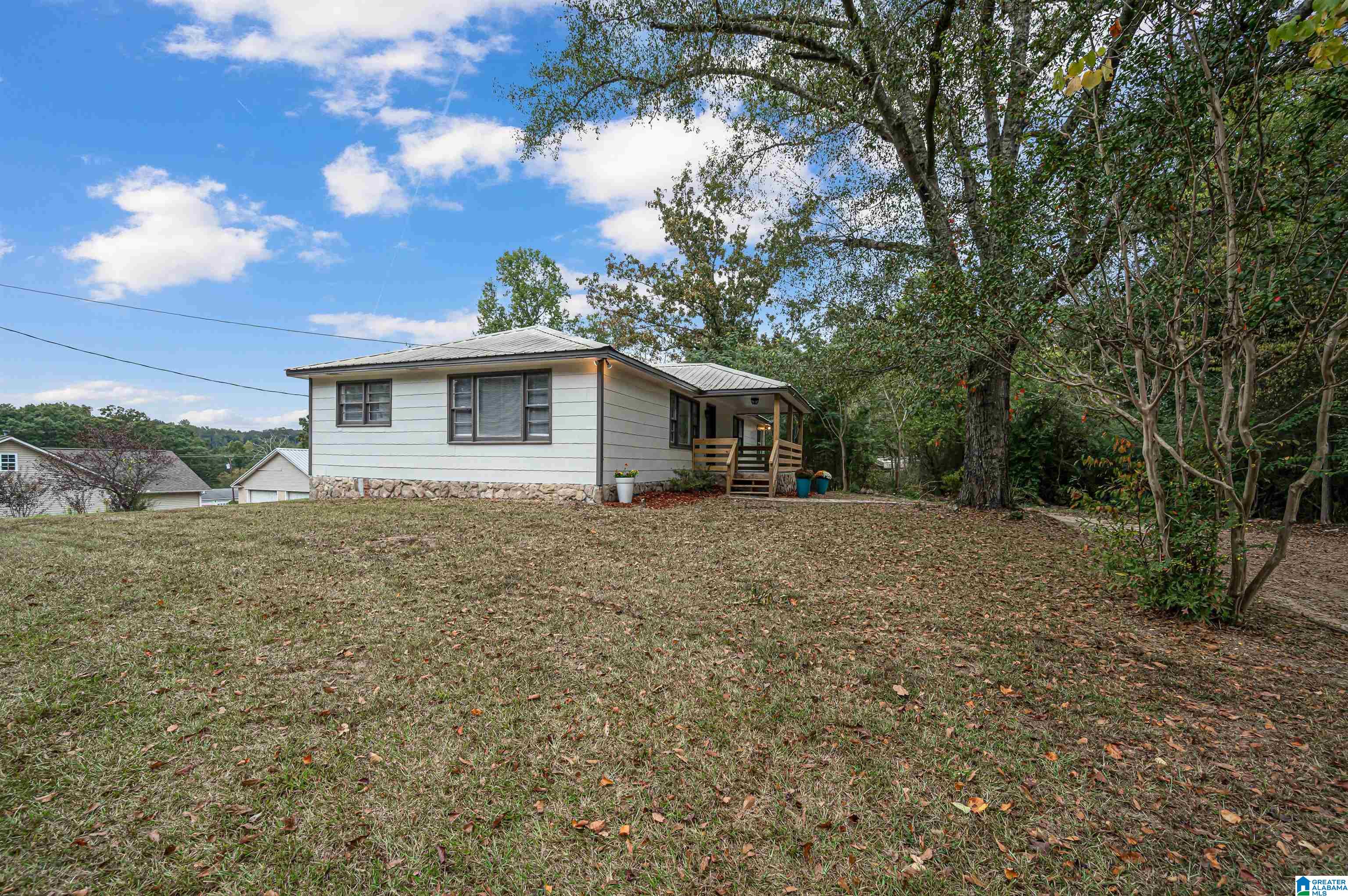 4220 Higginbotham Road Pinson, AL 35126 - Photo 3 of 35