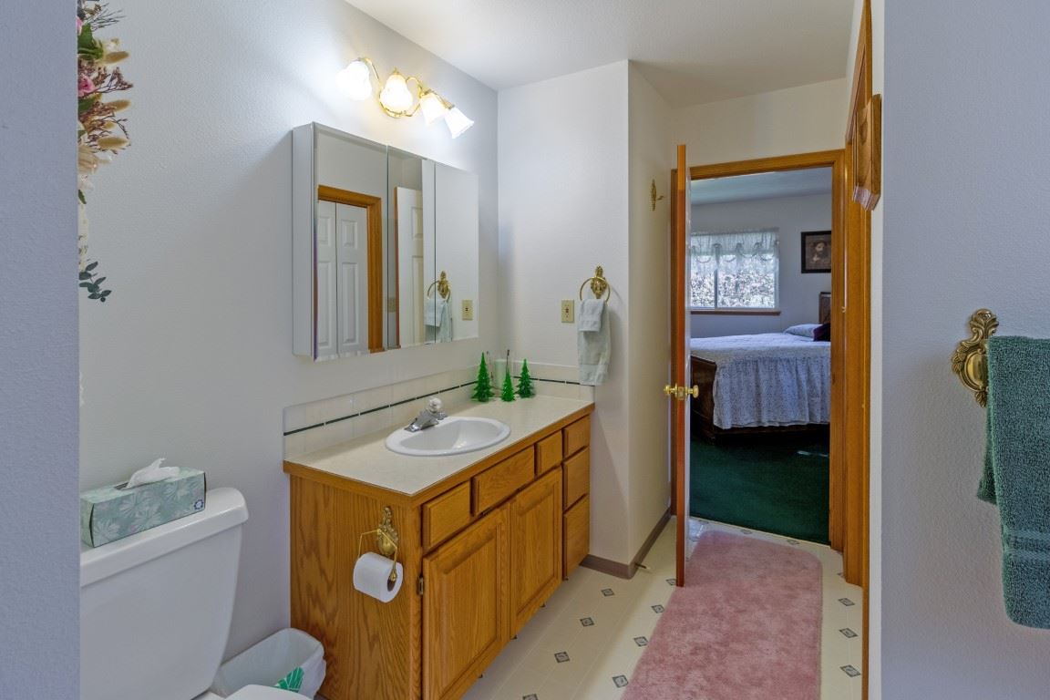 425391 State Rte 20 Newport, WA 99156 - Photo 12 of 20 Gallery Image 12