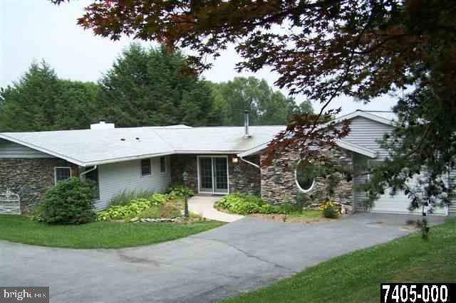 750 Ridgeview Lane York, PA 17406 - Photo 1 of 1 Gallery Image 1