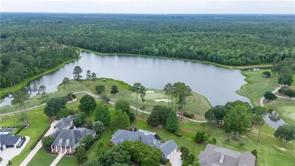 $675,000 | 733 Plantation Drive, Abita Springs, LA 70420