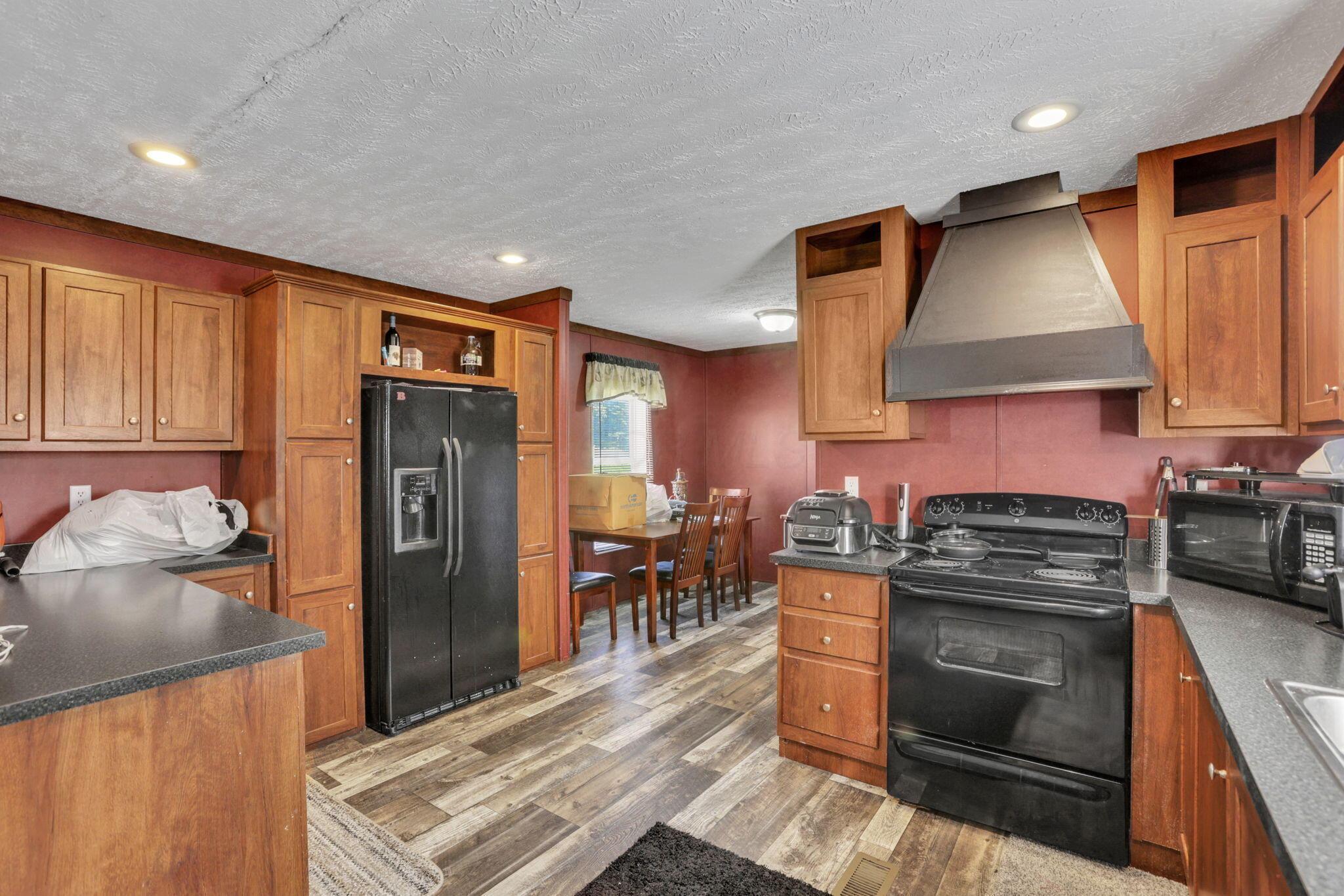 16451 Cox Road Logan, OH 43138 - Photo 18 of 48 42-web-or-mls-LO5A9337