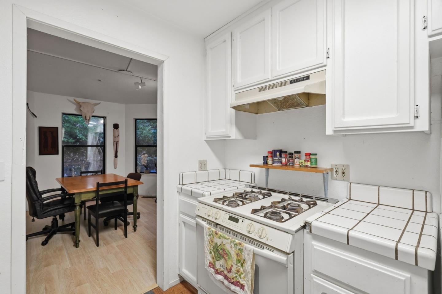 700 Laurel View Road Los Gatos, CA 95033 - Photo 14 of 33 Gallery Image 14