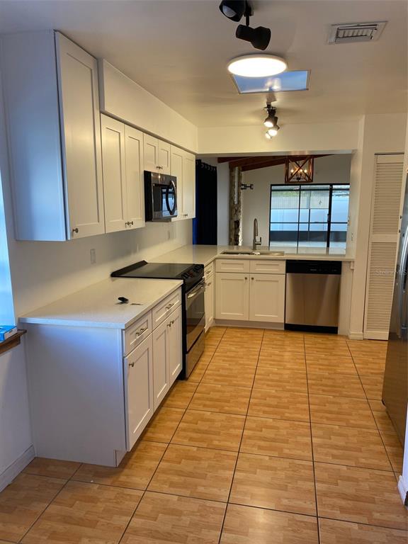 1422 Spalding Road Winter Springs, FL 32708 - Photo 10 of 50